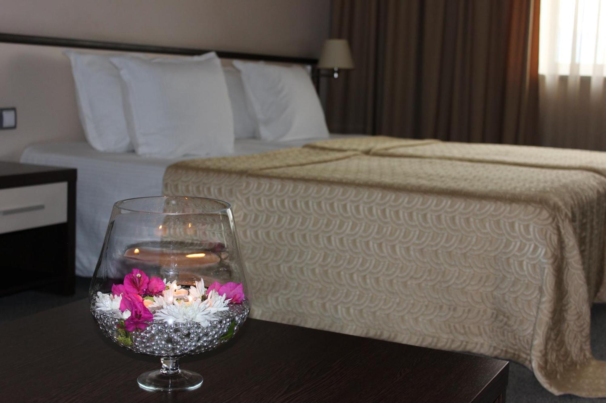 Kendros Hotel Plovdiv Værelse billede