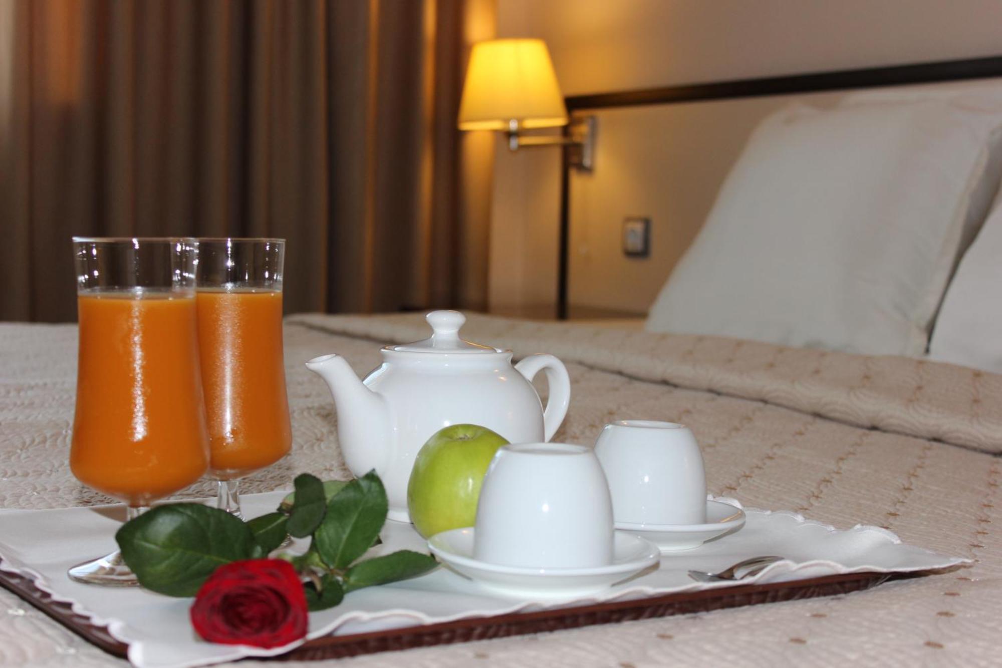 Kendros Hotel Plovdiv Værelse billede